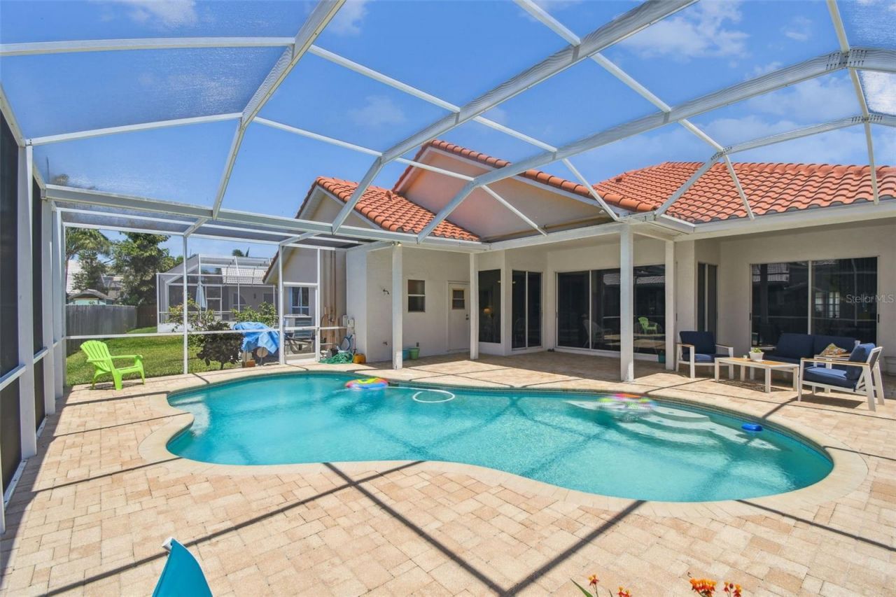 5001 Queen Palm Terrace Ne, Saint Petersburg, FL 33703 Photo