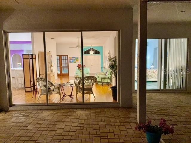 5001 Queen Palm Terrace Ne, Saint Petersburg, FL 33703 Photo