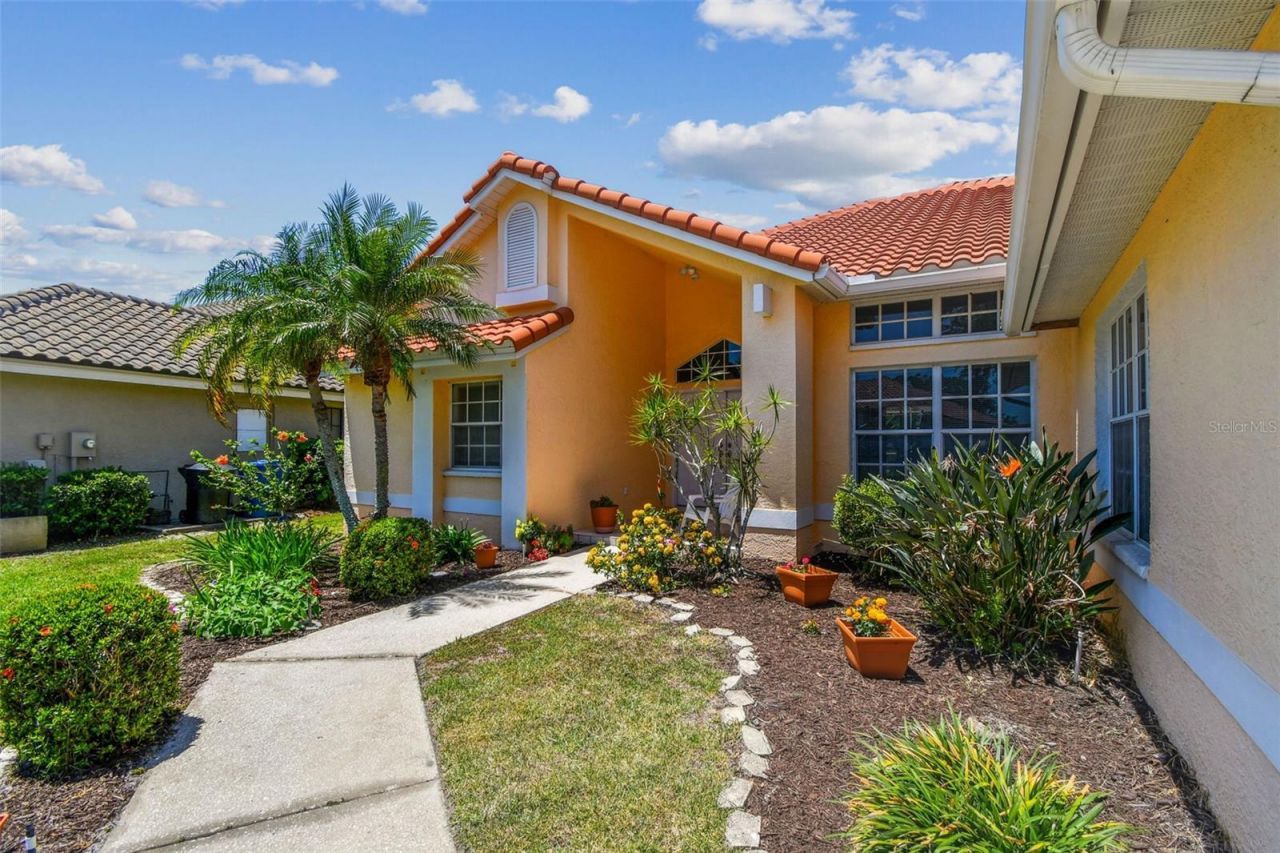 5001 Queen Palm Terrace Ne, Saint Petersburg, FL 33703 Photo