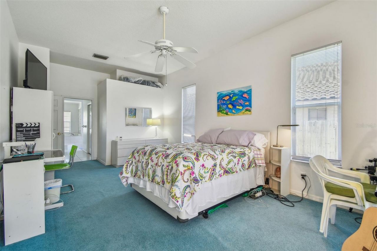 5001 Queen Palm Terrace Ne, Saint Petersburg, FL 33703 Photo