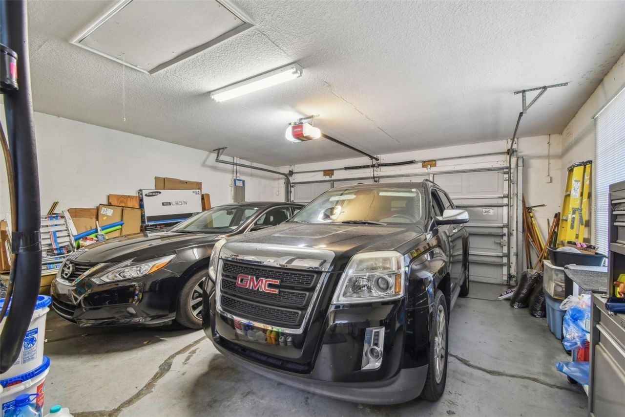 5001 Queen Palm Terrace Ne, Saint Petersburg, FL 33703 Photo