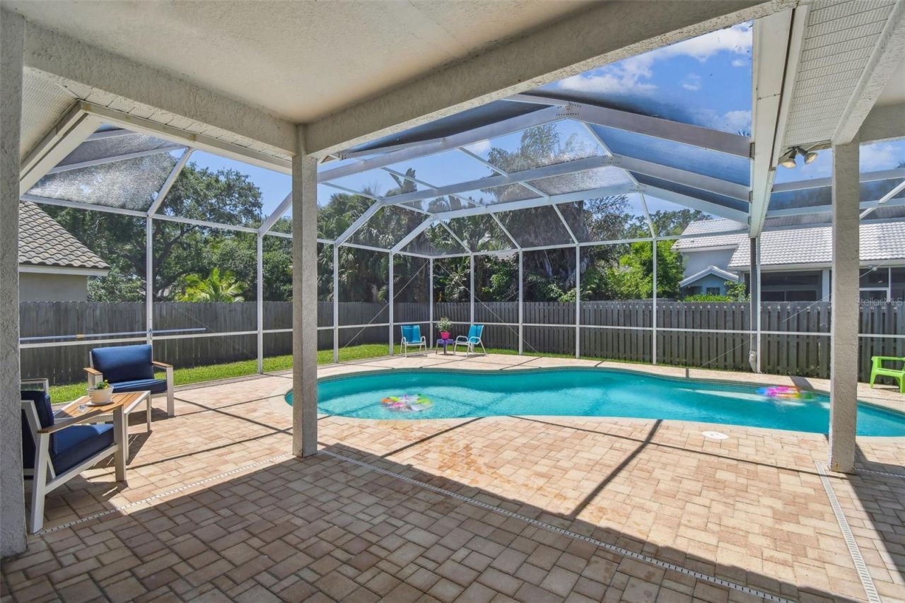 5001 Queen Palm Terrace Ne, Saint Petersburg, FL 33703 Photo