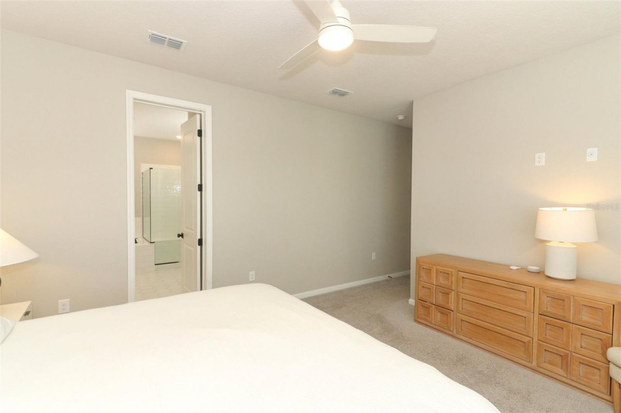 5089 Meadow Song Drive, Okahumpka, FL 34762 Photo