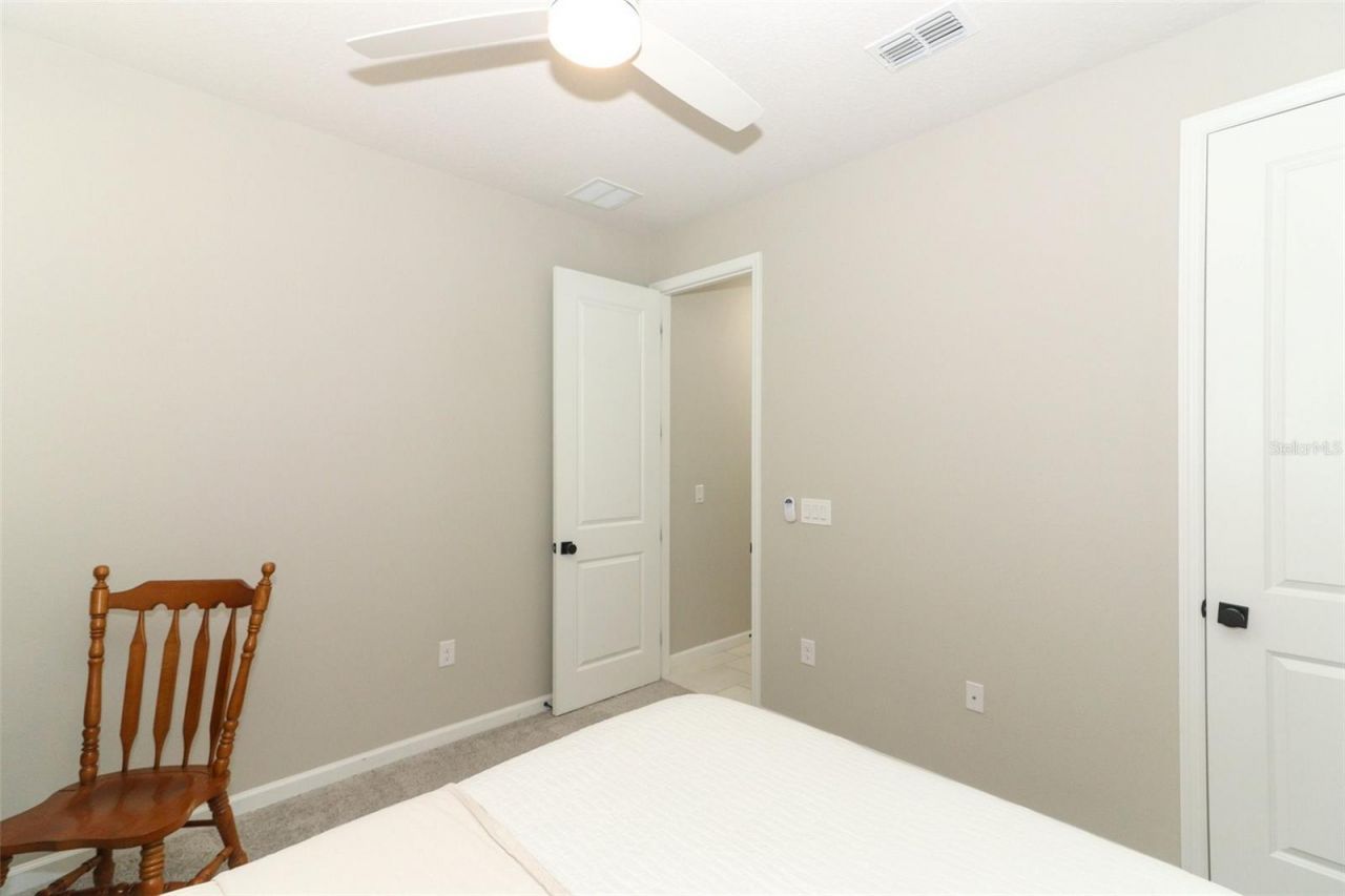 5089 Meadow Song Drive, Okahumpka, FL 34762 Photo