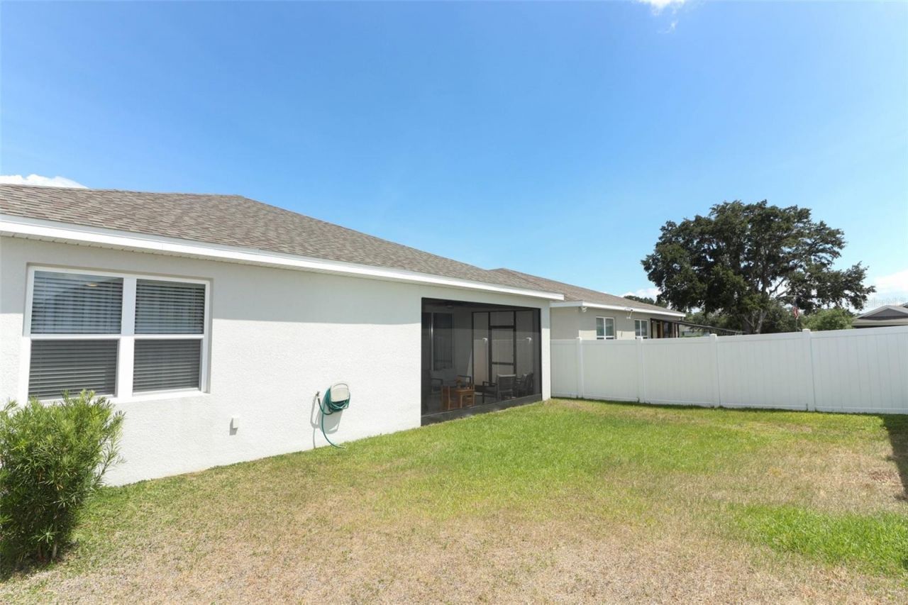 5089 Meadow Song Drive, Okahumpka, FL 34762 Photo
