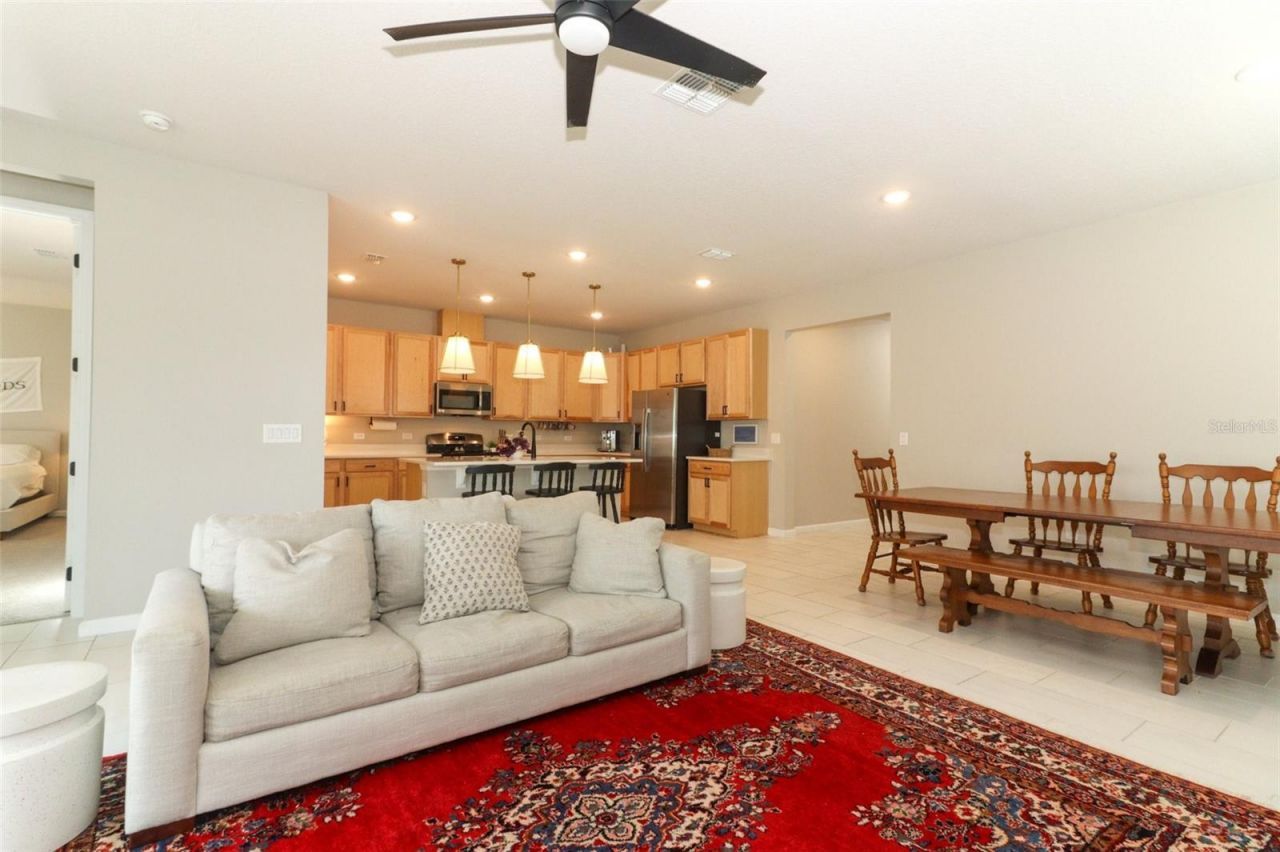 5089 Meadow Song Drive, Okahumpka, FL 34762 Photo