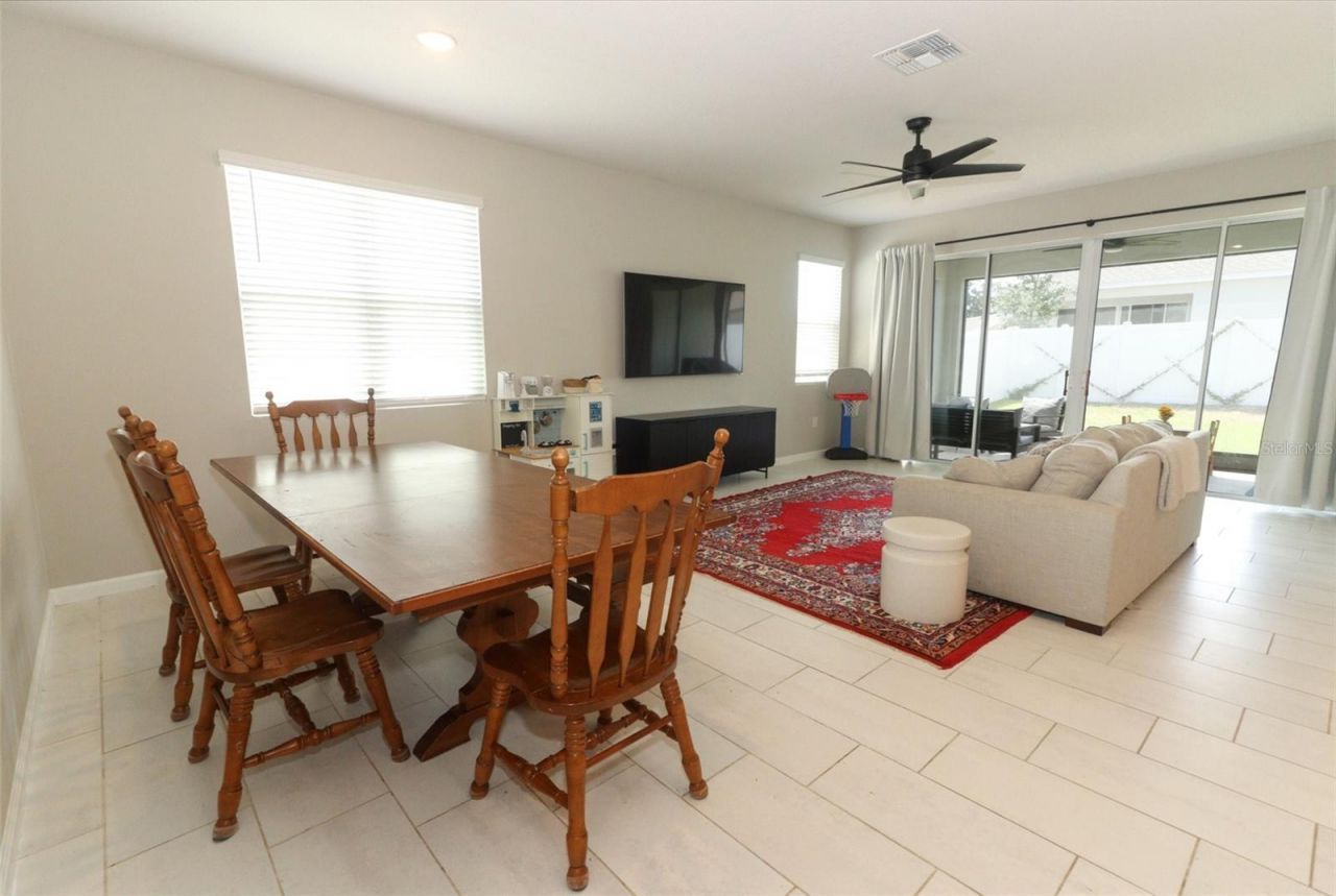 5089 Meadow Song Drive, Okahumpka, FL 34762 Photo