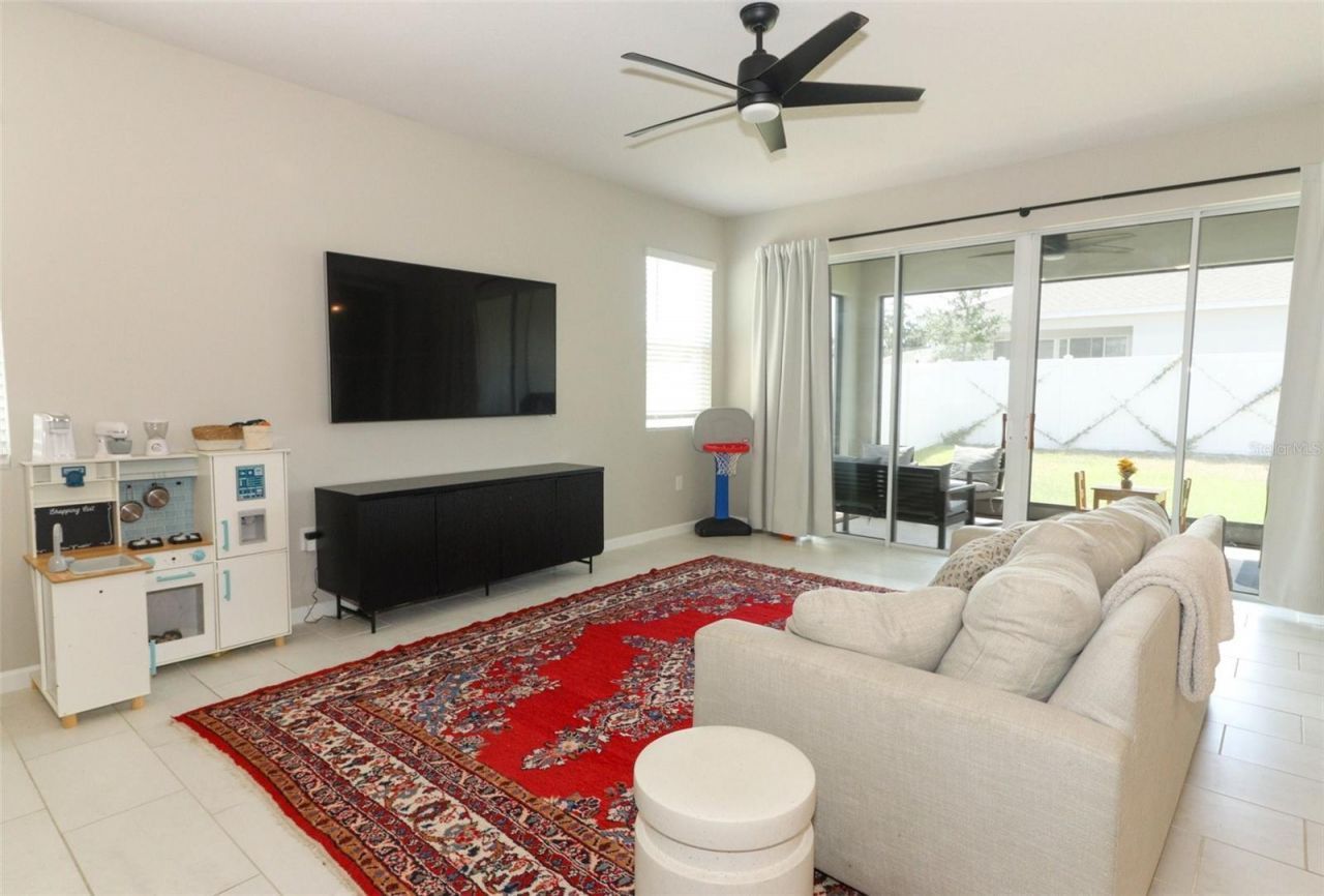 5089 Meadow Song Drive, Okahumpka, FL 34762 Photo