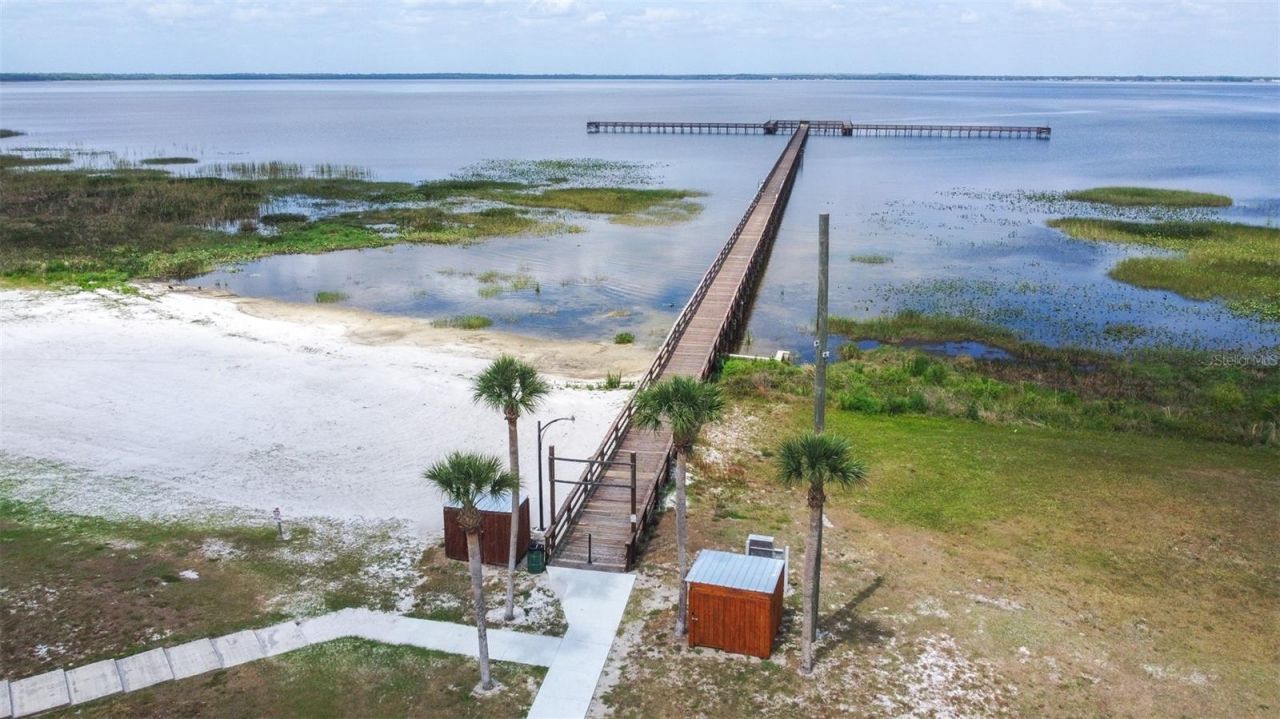 4540 Park Avenue, Indian Lake Estates, FL 33855 Photo