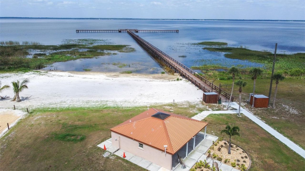 4540 Park Avenue, Indian Lake Estates, FL 33855 Photo