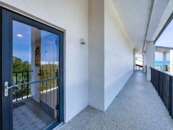 6285 MIDNIGHT PASS ROAD, Unit 403, SARASOTA, FL 34242