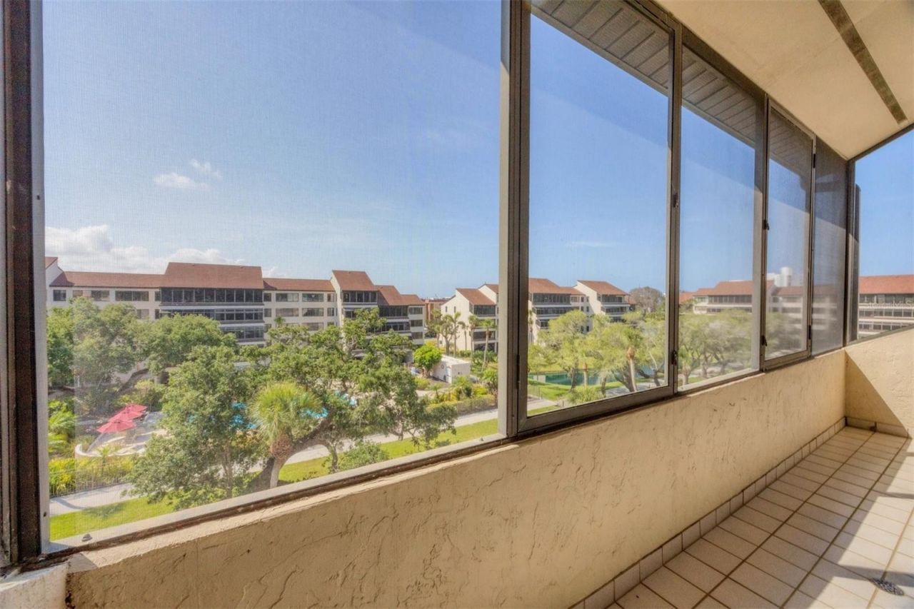 6285 Midnight Pass Road, Unit 403, Sarasota, FL 34242 Photo