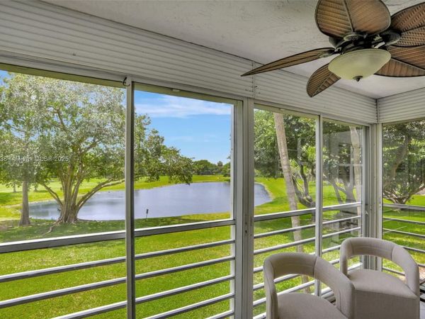 4020 W Palm Aire Dr, Unit 204, Pompano Beach, FL 33069