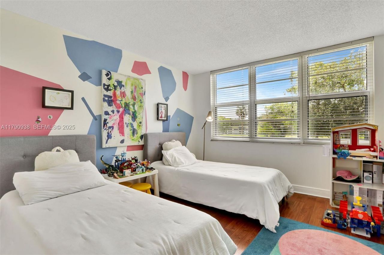 4020 W Palm Aire Dr, Unit 204, Pompano Beach, FL 33069 Photo