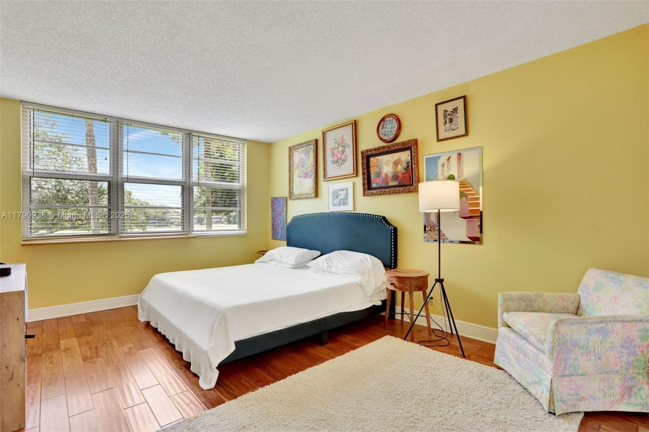4020 W Palm Aire Dr, Unit 204, Pompano Beach, FL 33069 Photo