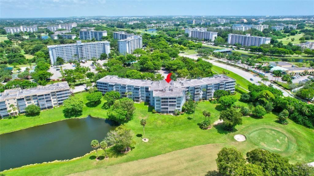 4020 W Palm Aire Dr, Unit 204, Pompano Beach, FL 33069 Photo