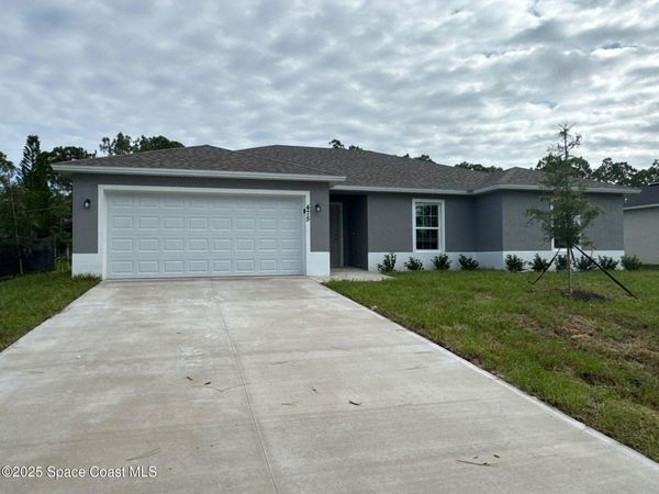 3180 Lakeland Avenue SW, Palm Bay, FL 32908
