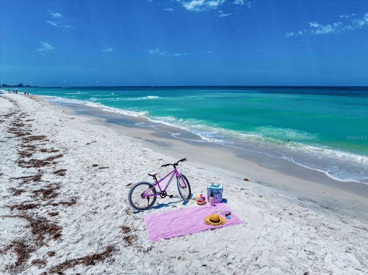 1070 Eldorado Avenue, Clearwater Beach, FL 33767 Photo