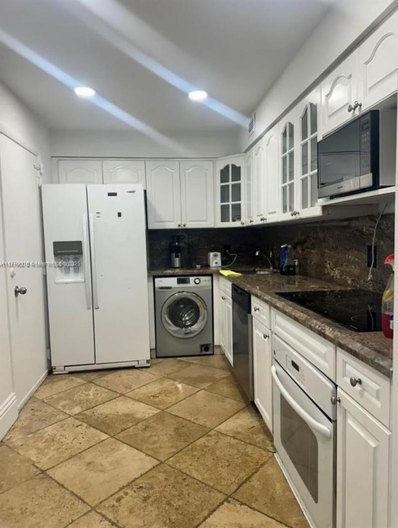 6770 Indian Creek Dr, Unit TSB, Miami Beach, FL 33141 Photo