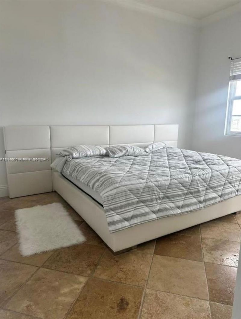 6770 Indian Creek Dr, Unit TSB, Miami Beach, FL 33141 Photo