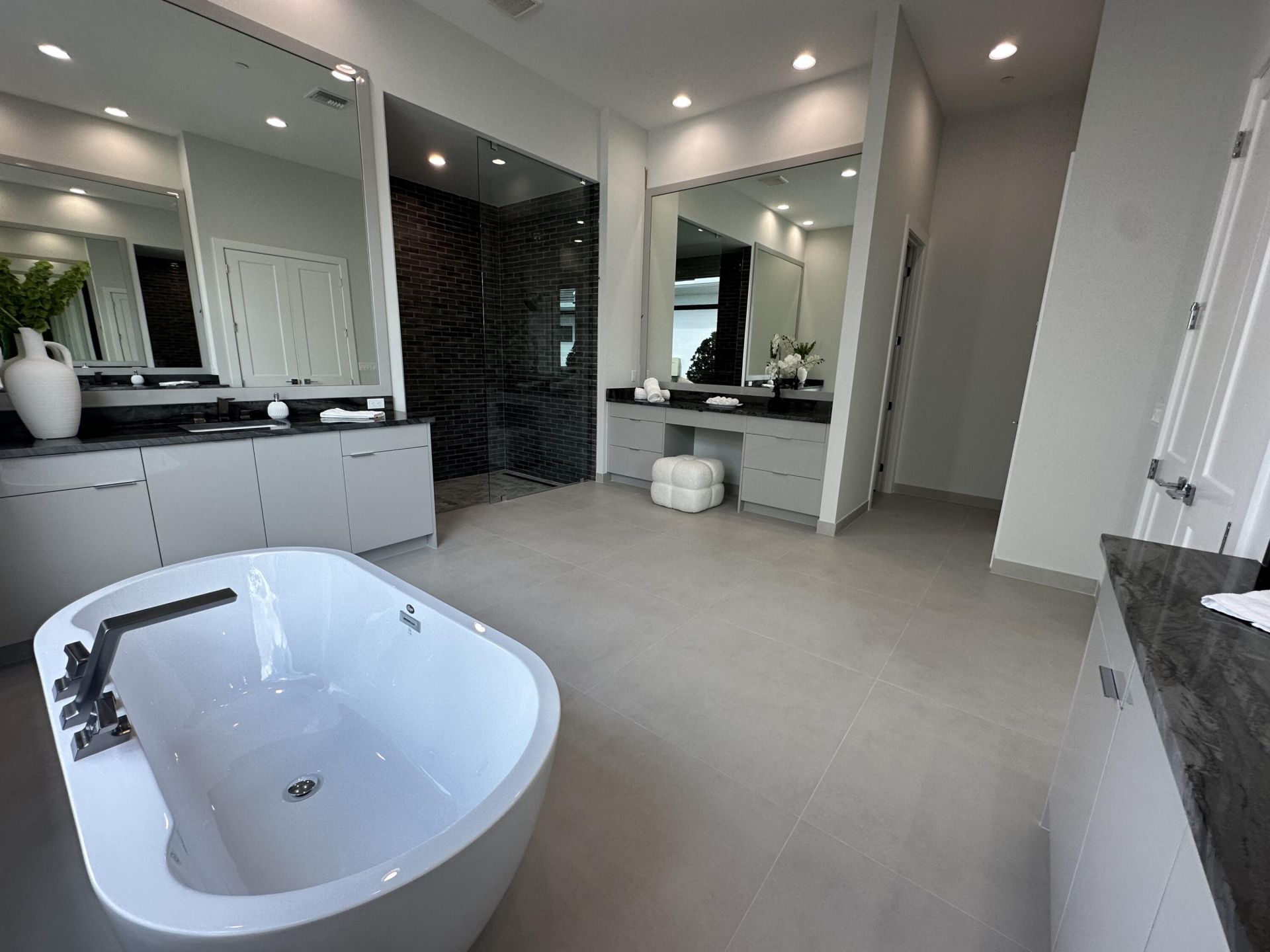 9120 Coral Isles Circle, Unit {Lot 06}, Palm Beach Gardens, FL 33412 Photo