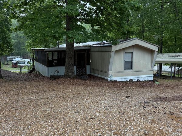 149 Gracy Drive, Springville, TN 38256