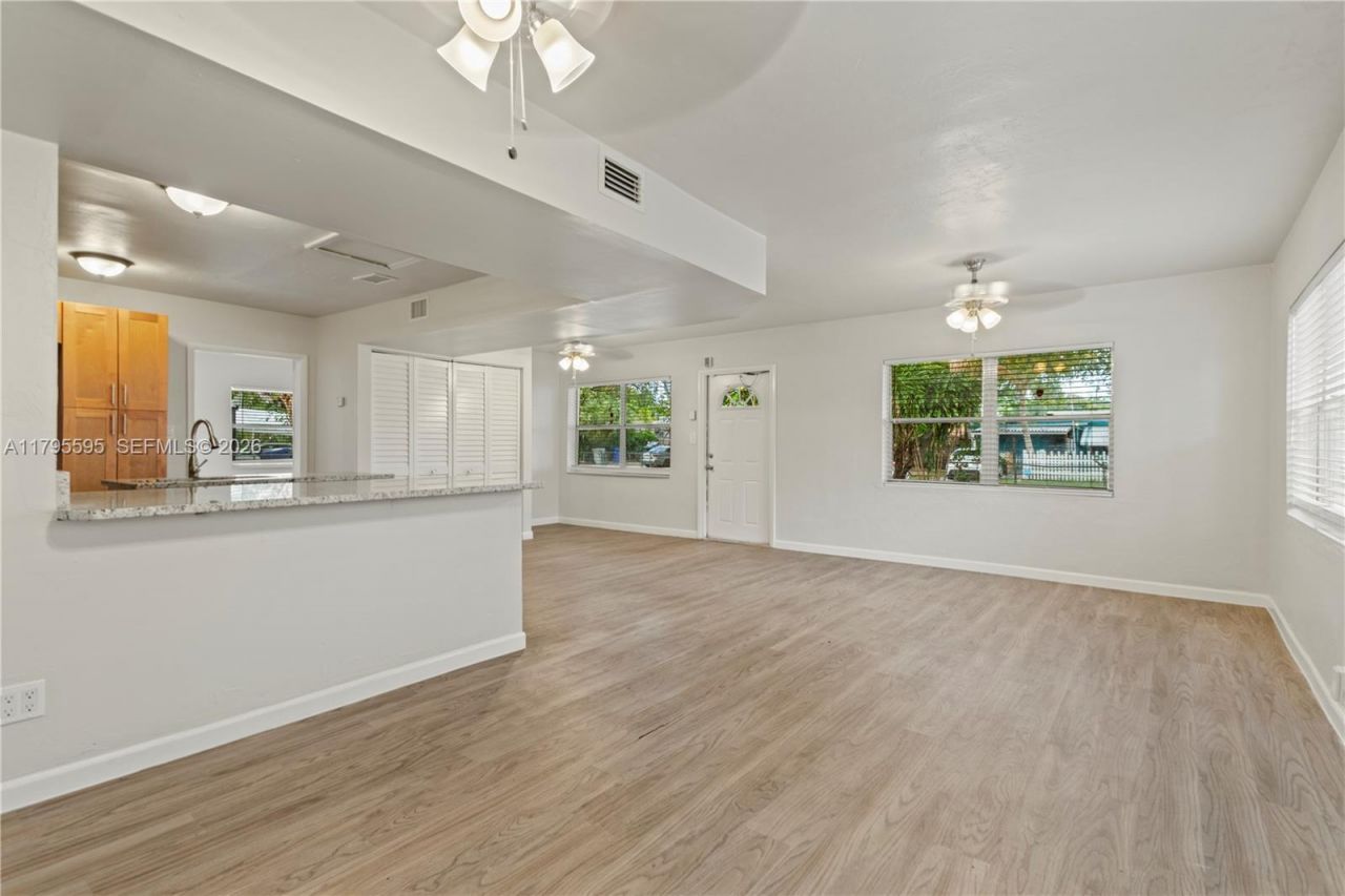 3121 NE 13th Ave, Pompano Beach, FL 33064 Photo