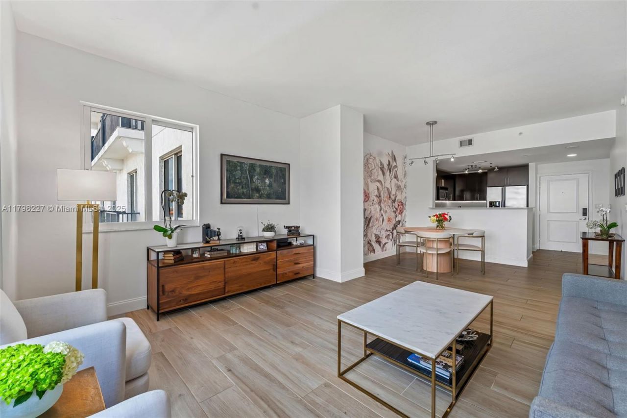 10 Aragon Ave, Unit 1107, Coral Gables, FL 33134 Photo