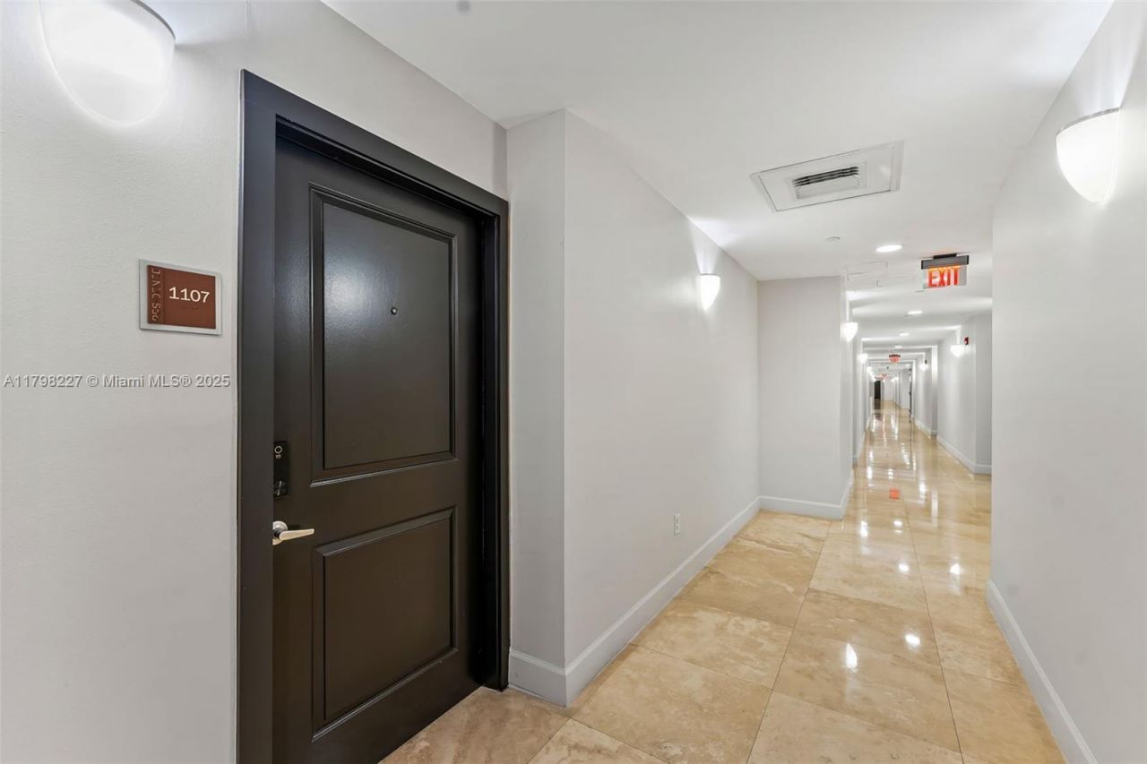 10 Aragon Ave, Unit 1107, Coral Gables, FL 33134 Photo