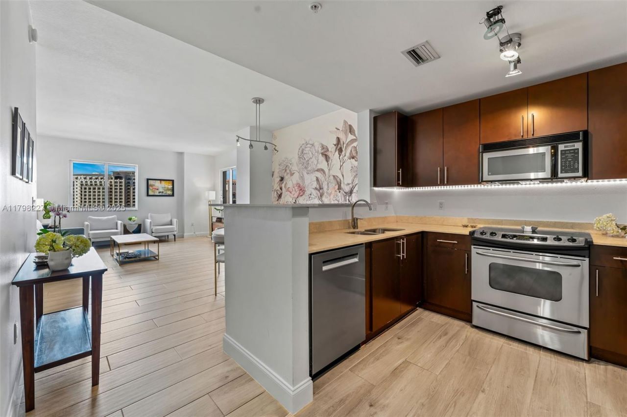 10 Aragon Ave, Unit 1107, Coral Gables, FL 33134 Photo