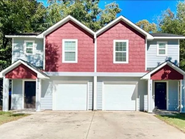 131 E Bond Street, Denison, TX 75021