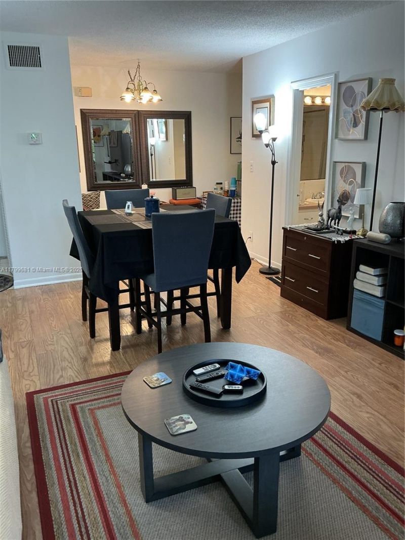 2424 SE 17th Cswy, Unit 311B, Fort Lauderdale, FL 33316 Photo