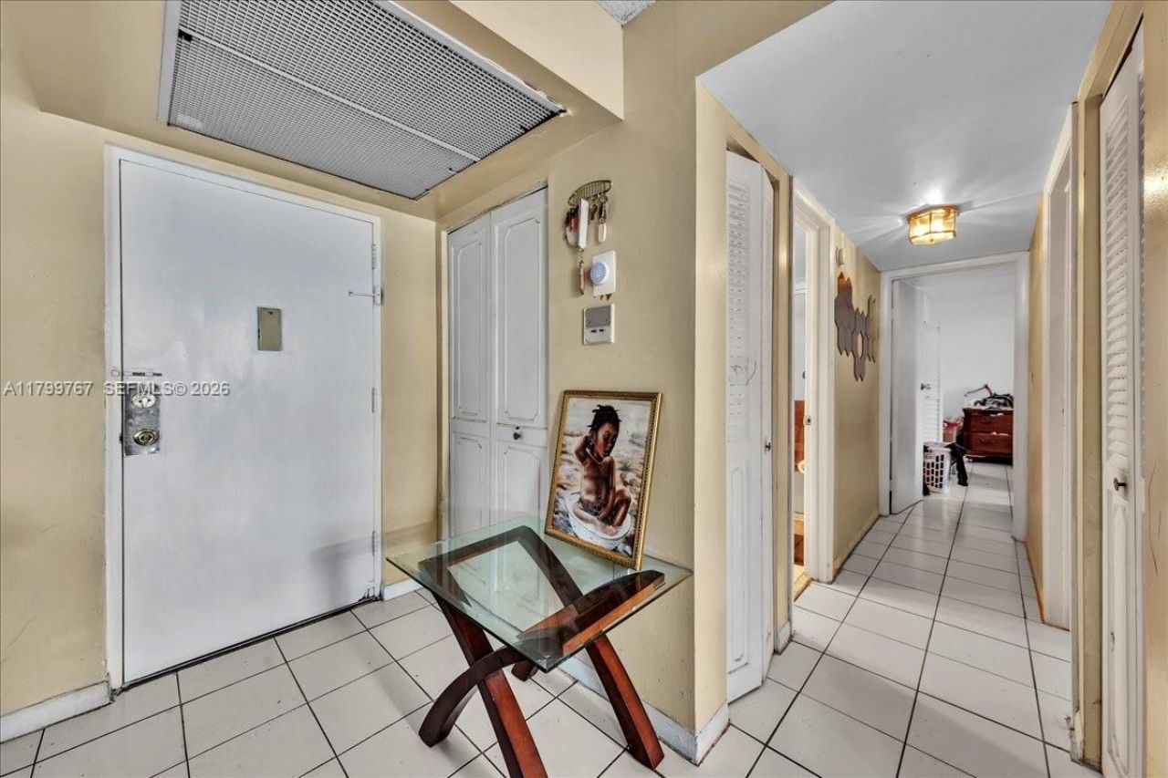 2451 NW 41st Ave, Unit 304, Lauderhill, FL 33313 Photo