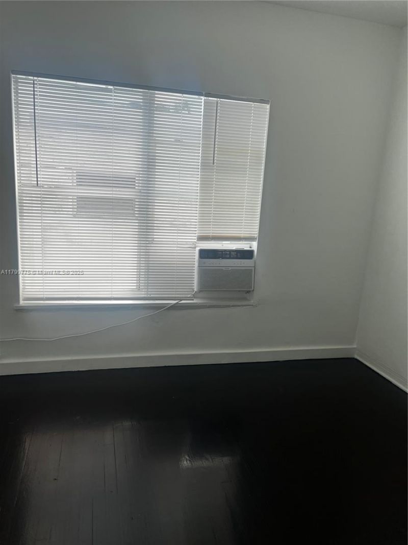 1608 Drexel Avenue, Unit 18, Miami Beach, FL 33139 Photo