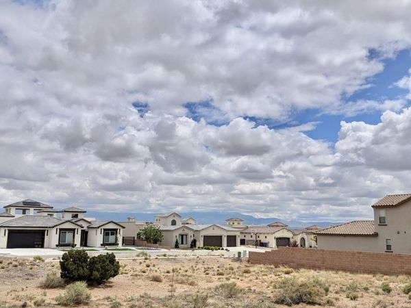 6323 Camino Alto NW, Albuquerque, NM 87120