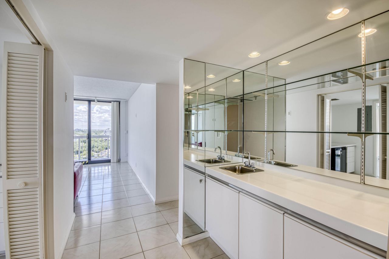 123 Lakeshore Drive, Unit 1644, North Palm Beach, FL 33408 Photo
