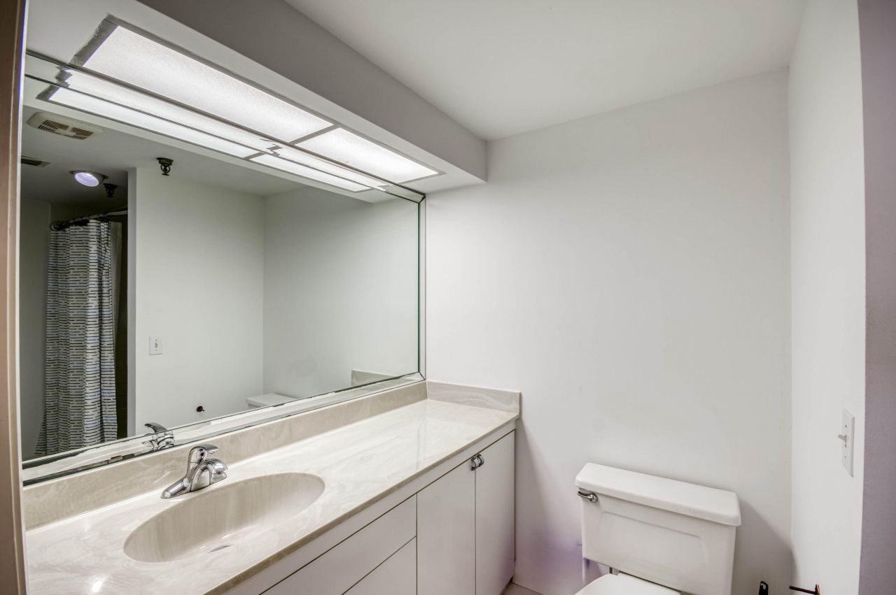 123 Lakeshore Drive, Unit 1644, North Palm Beach, FL 33408 Photo