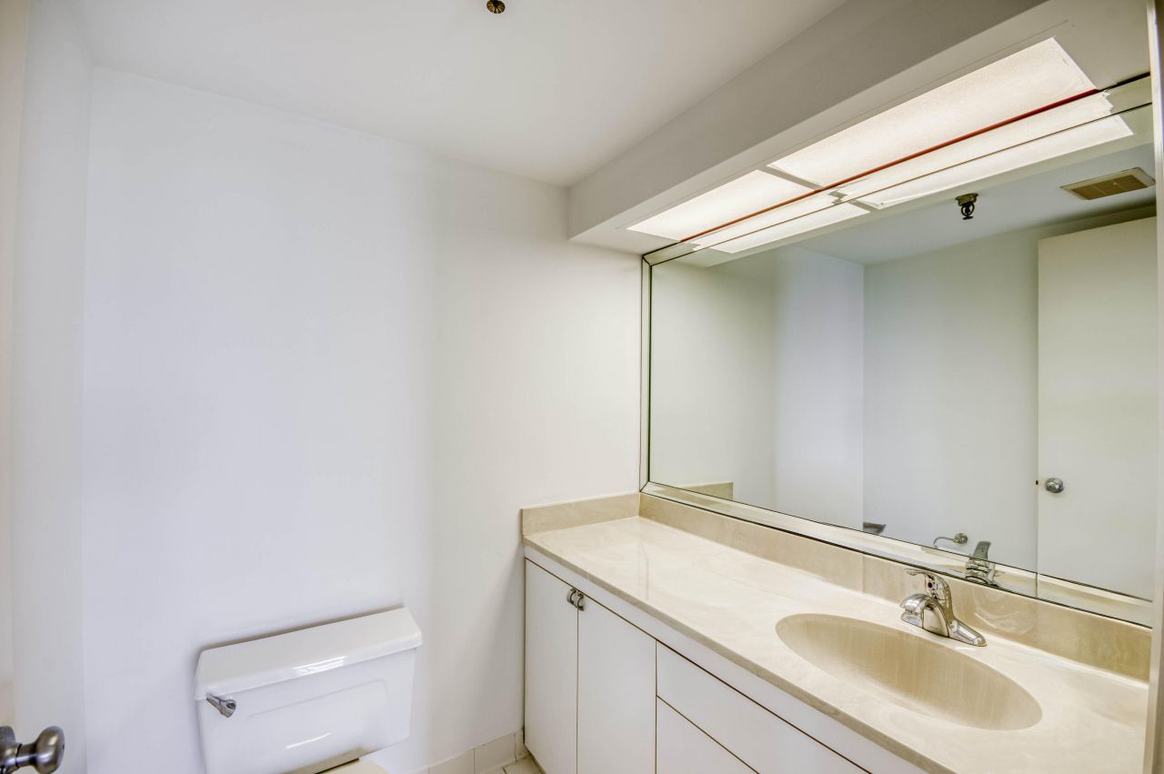 123 Lakeshore Drive, Unit 1644, North Palm Beach, FL 33408 Photo