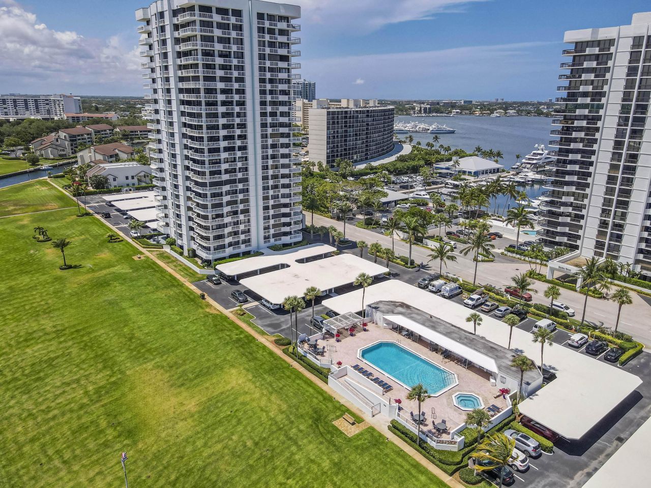 123 Lakeshore Drive, Unit 1644, North Palm Beach, FL 33408 Photo