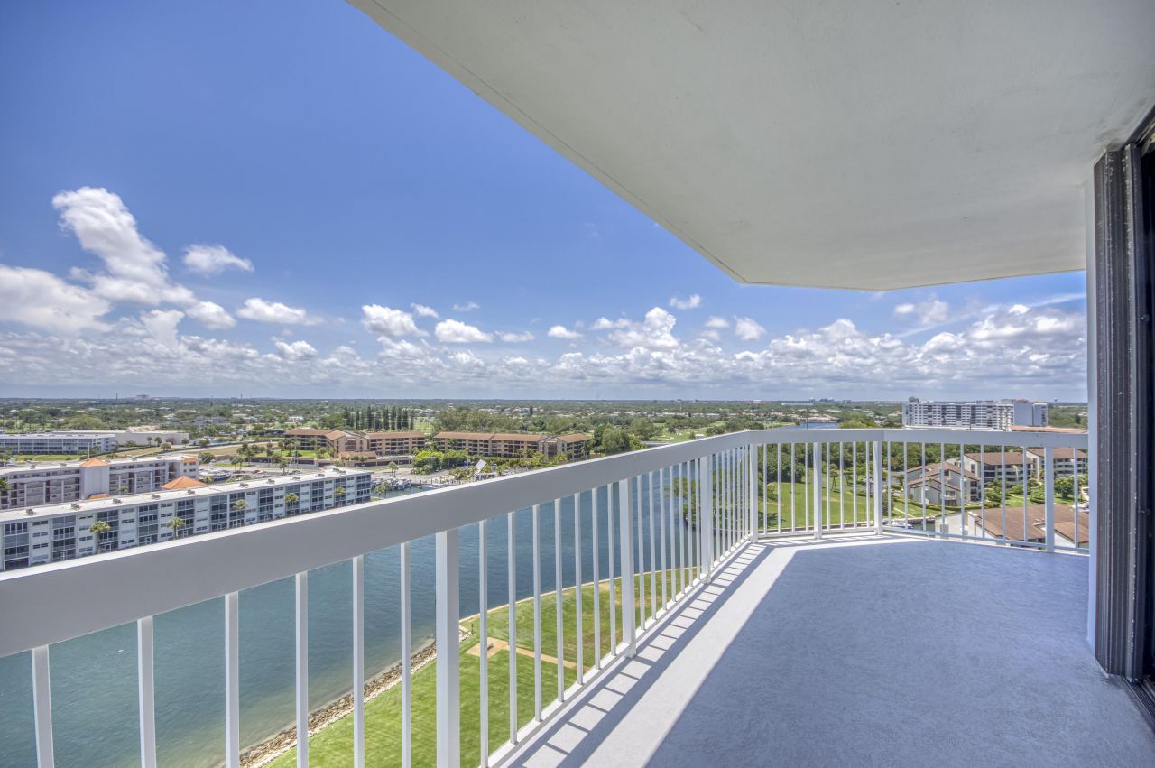 123 Lakeshore Drive, Unit 1644, North Palm Beach, FL 33408 Photo