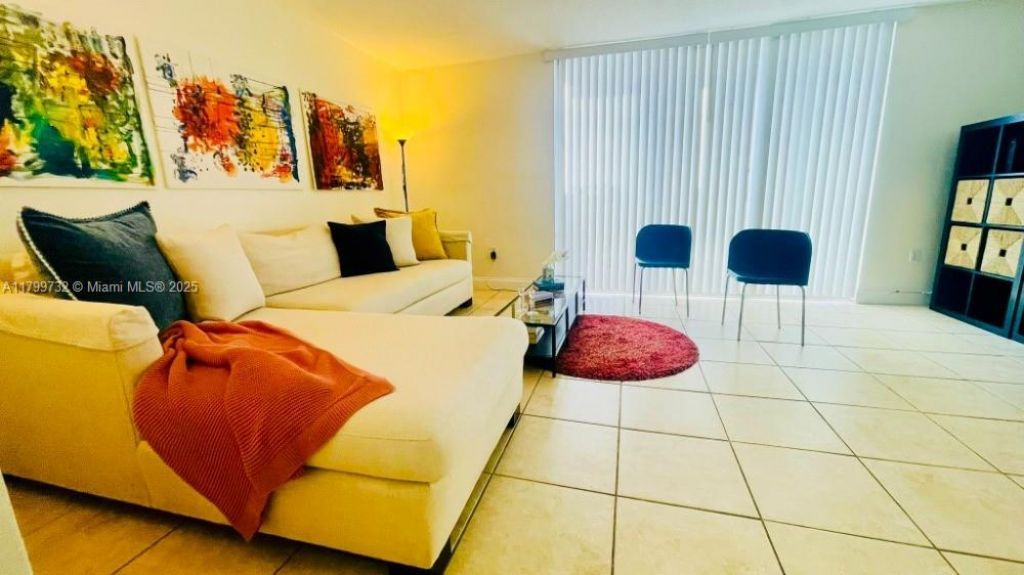 2750 NE 183rd St, Unit 504, Aventura, FL 33160 Photo