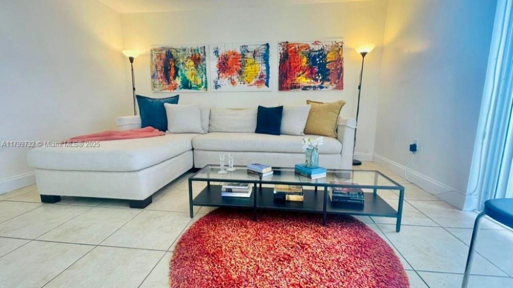 2750 NE 183rd St, Unit 504, Aventura, FL 33160 Photo