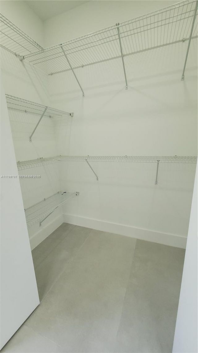 6201 SW 22nd St, Unit 2, Miami, FL 33155 Photo