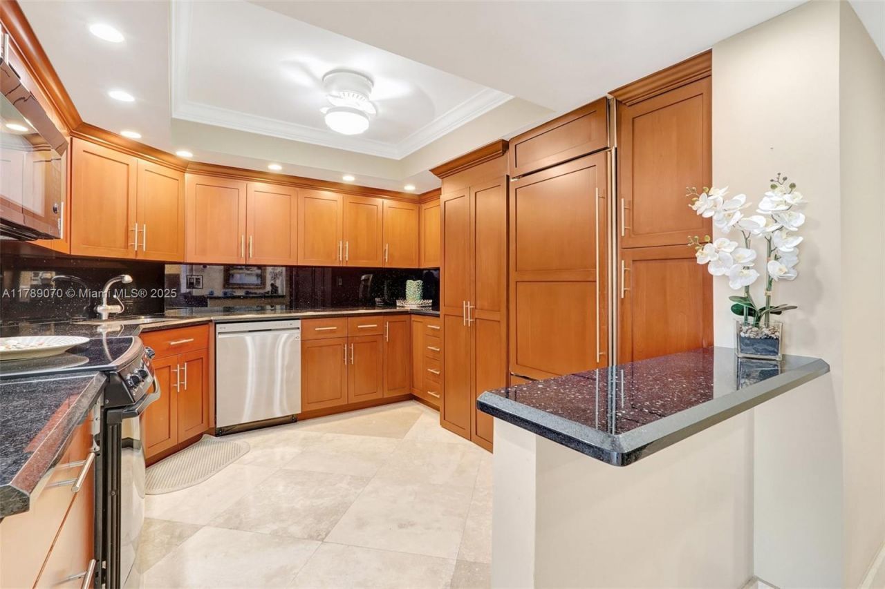 2100 S Ocean Ln, Unit 1109, Fort Lauderdale, FL 33316 Photo