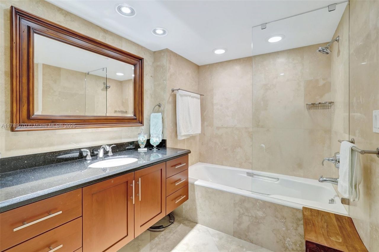 2100 S Ocean Ln, Unit 1109, Fort Lauderdale, FL 33316 Photo