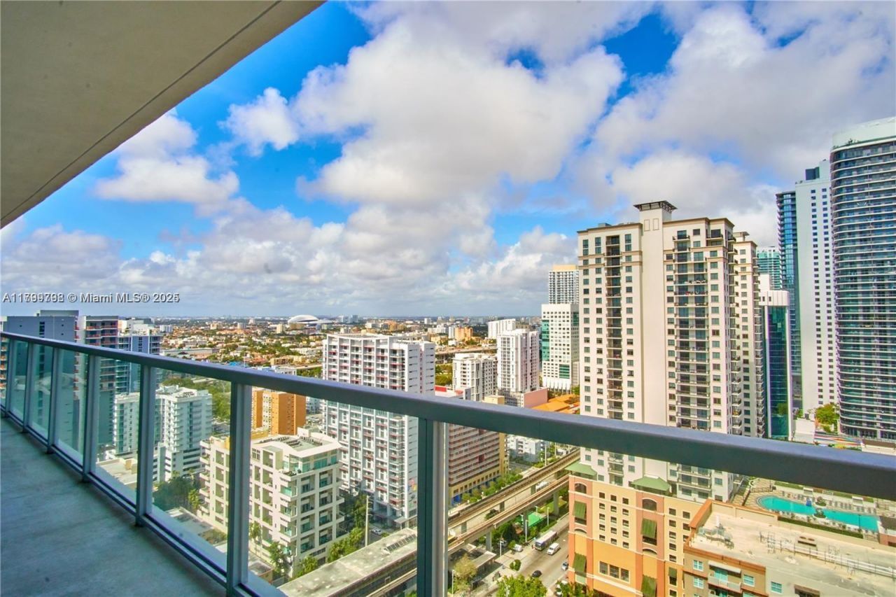 1111 SW 1st Ave, Unit 2223-N, Miami, FL 33130 Photo