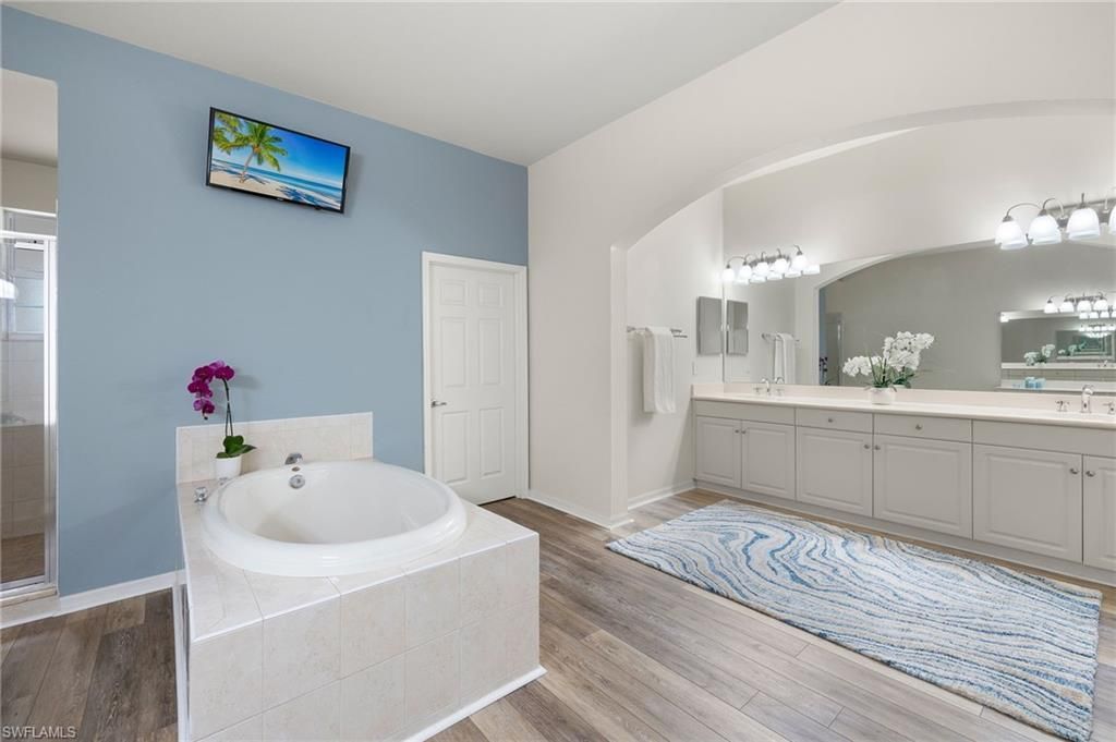 21552 Baccarat Ln, Unit 201, Estero, FL 33928 Photo