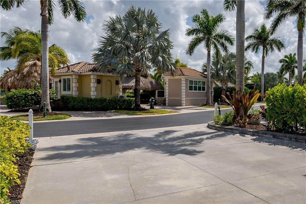 13439 Snook Cir, Naples, FL 34114 Photo