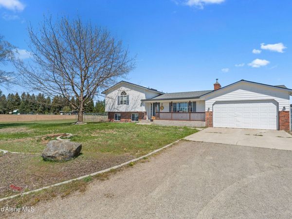 29 Silver Mountain Ln, Oldtown, ID 83822