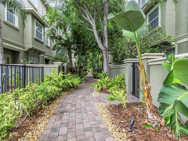 7130 102ND LANE, SEMINOLE, FL 33772